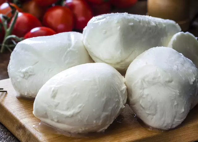 mozzarella cheese